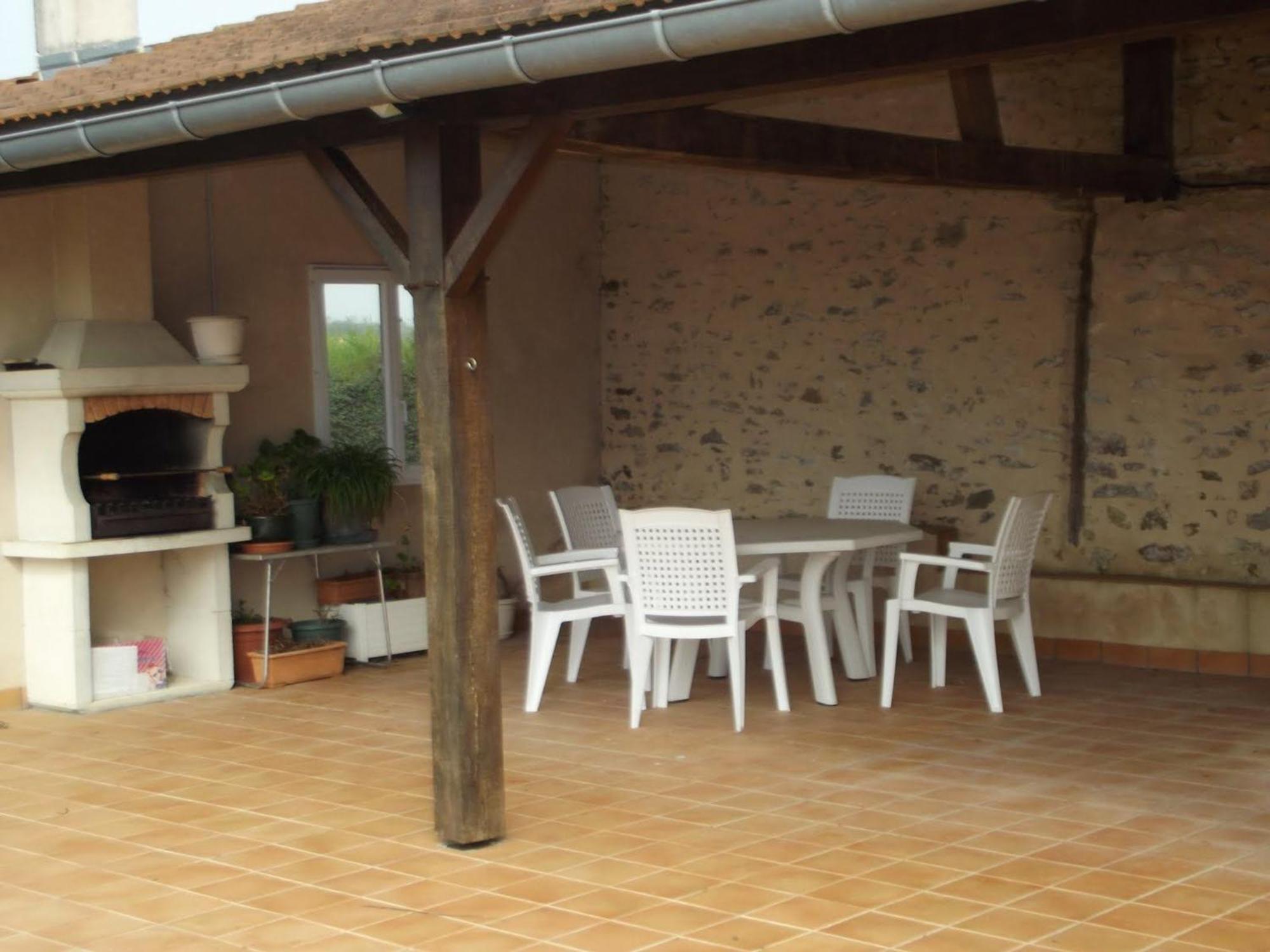 Chambres D'Hotes Au Calme Avec Salle De Jeux En Berry - Fr-1-591-678 Saulnay Exteriér fotografie